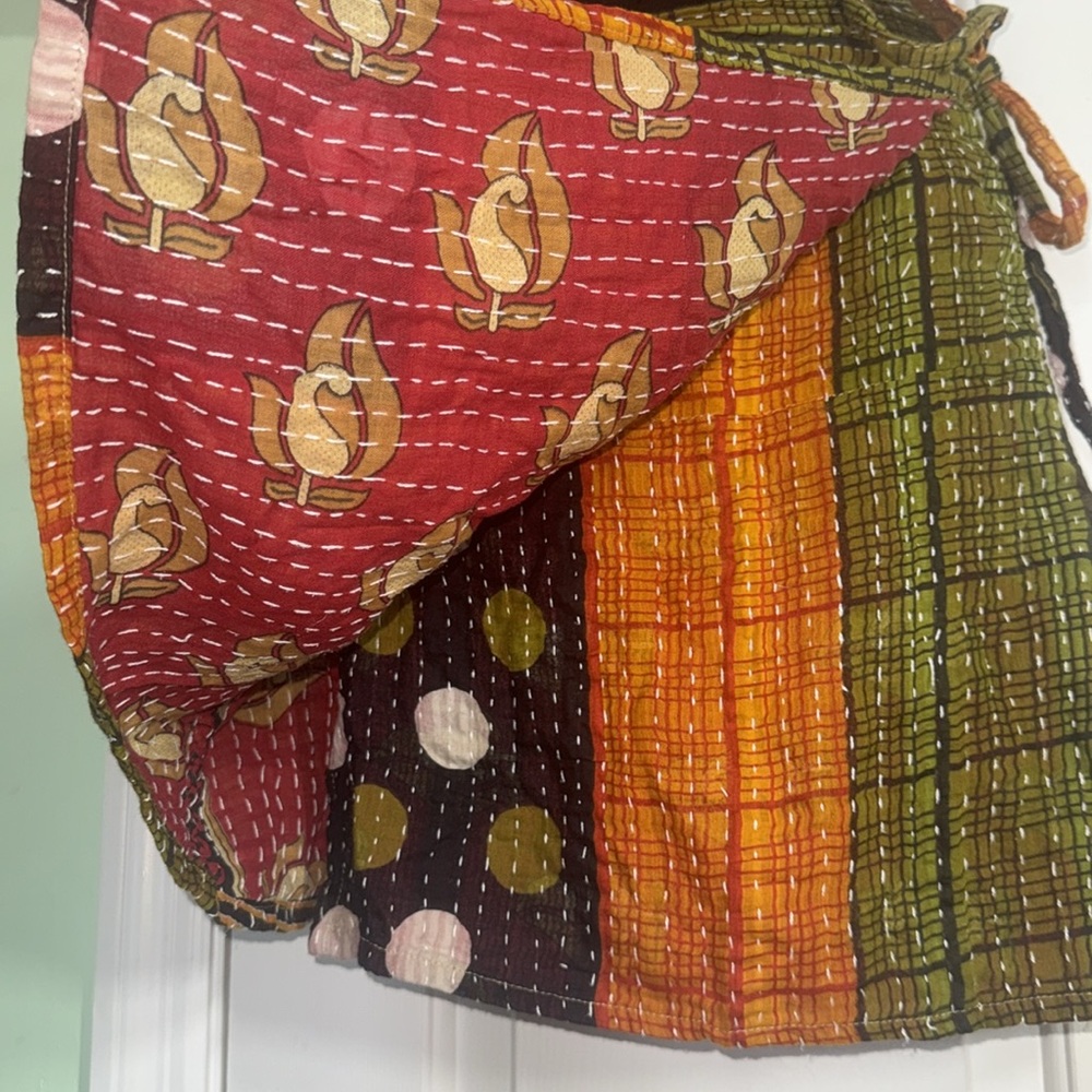 Renew Vintage Bohemian Patchwork Kantha Cotton Wrap Mini Skirt Size Medium - Picture 5 of 11
